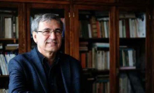 Escritor turco Orhan Pamuk teme guerra civil na Turquia