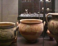 Turquia pede devolução de cerâmicas expostas no Louvre
