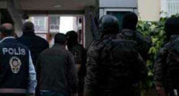 Nova operação dirigida ao Movimento Gülen mais de 100 pessoas detidos