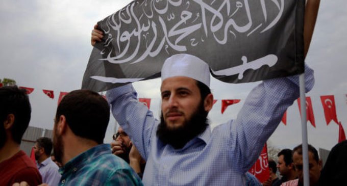 Alerta sobre o Estado Islâmico na Turquia