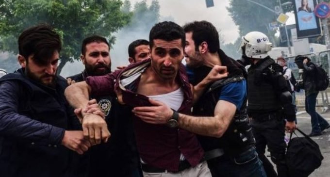 O que aconteceu com o modelo liberal da Turquia?