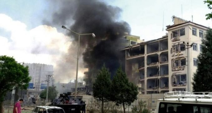 PKK reivindica atentado contra a polícia na Turquia