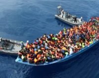 Resgates que decidem vida ou morte de refugiados