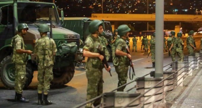 Entenda a tentativa de golpe na Turquia