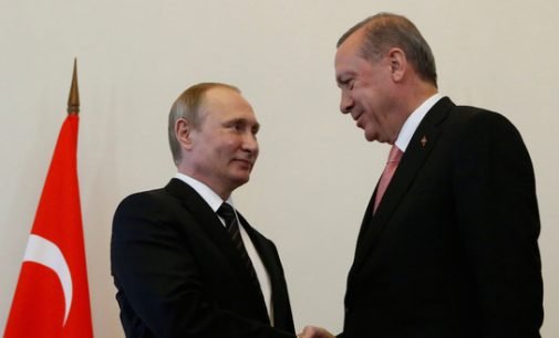 Putin recebe presente de reconciliação de Erdogan
