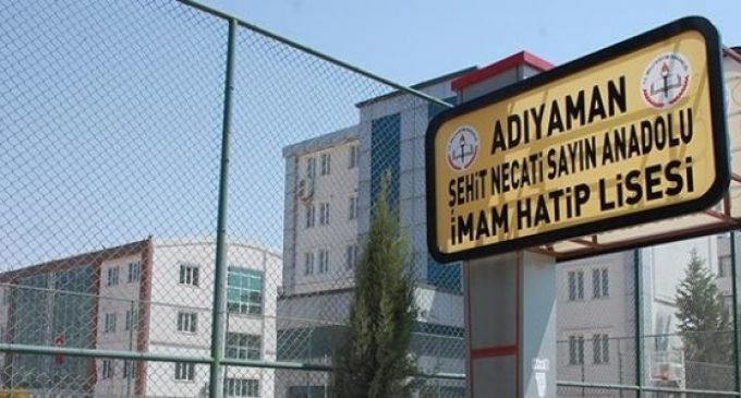 Turquia transforma outra escola de ciências afiliada a Gulen em escola religiosa
