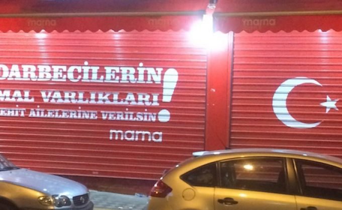 Perseguição na Turquia após golpe fracassado