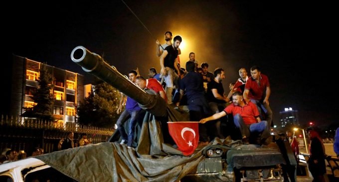 TUDO SOBRE A TENTATIVA DE GOLPE NA TURQUIA