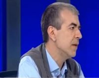 Jornalista pró-Erdogan: os seguidores de Gulen deveriam ser mantidos em campos de detenção