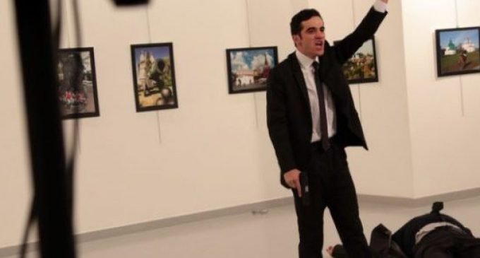 Embaixador russo morto em ataque na capital da Turquia