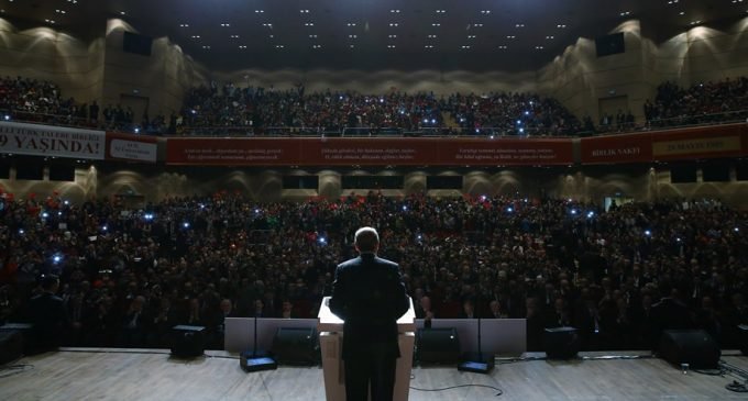 Fontes internas da OTAN suspeitam de golpe encenado na Turquia
