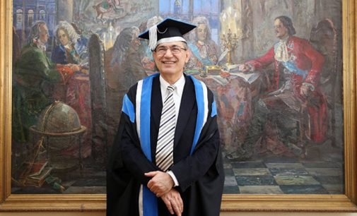 Orhan Pamuk: não quero ficar em silêncio enquanto jornais são fechados na Turquia