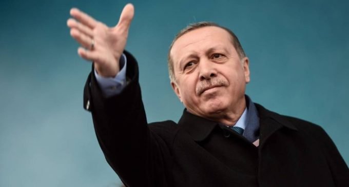 Filme que retrata Erdogan como santo fracassa nas bilheterias da Turquia