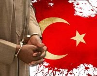 Turquia diz ter detido mais de mil ‘imãs secretos’ em expurgo na polícia