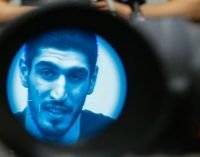 Turquia pede prisão de pivô do Thunder, que é acusado de ser membro de grupo terrorista