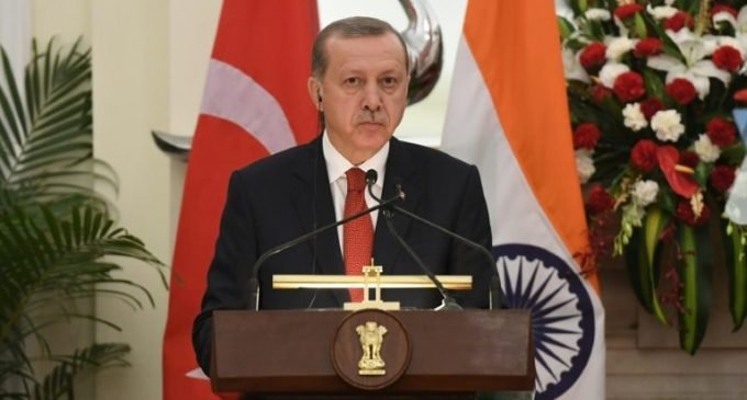 Turquia continuará apoiando Catar