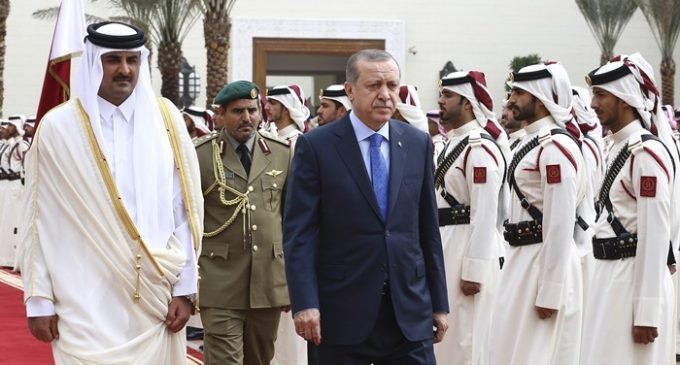 Turquia deve acelerar a viabilização da legislação que aprova implantação de tropas no Catar