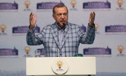 Erdogan pede por uma caça às bruxas expandida contra seguidores de Gulen