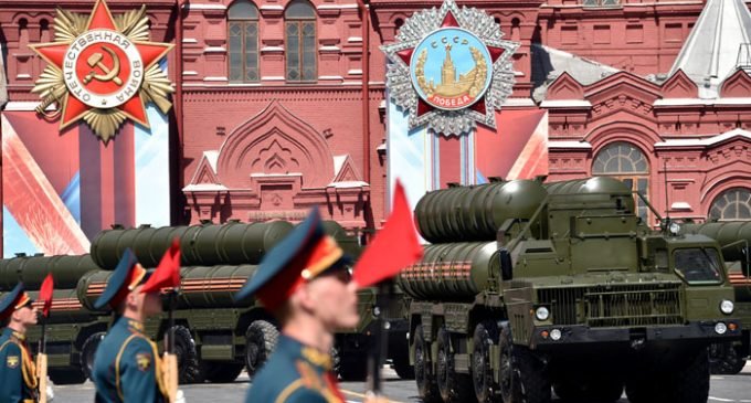 Rússia deve estender empréstimo à Turquia para financiar parcialmente o sistema de defesa antimísseis