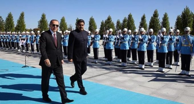 Maduro afirma que Venezuela e Turquia partilham “um mundo diferente”