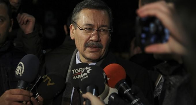 Prefeito de Ancara renuncia por ordem de Erdogan