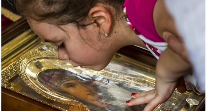 Peregrinação da Igreja na Turquia ao local da primeira Basílica dedicada a Virgem Maria