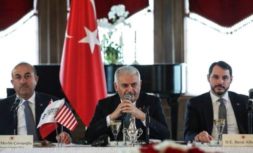 Premiê turco leva caça às bruxas anti-Gulen aos EUA