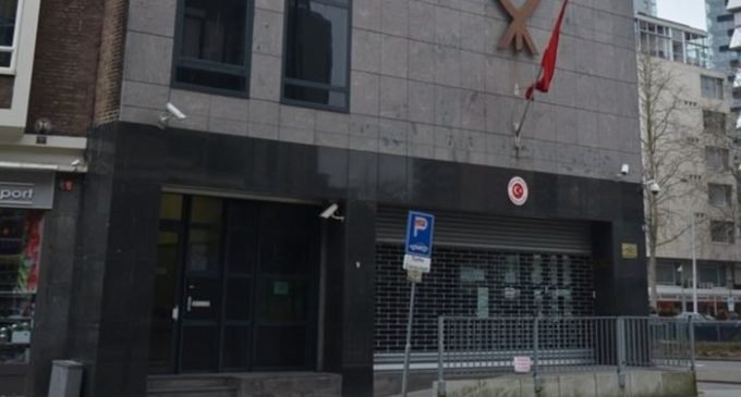Polícia holandesa prende 4 por conspiração para atacar Consulado Turco em Roterdã
