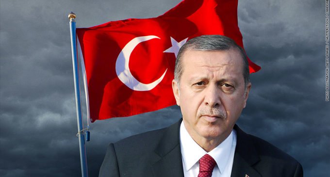 No cargo há 15 anos, Erdogan é reeleito presidente da Turquia