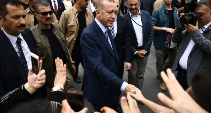 Erdogan já anunciou vitória mesmo com anúncio parcial das contagens dos votos