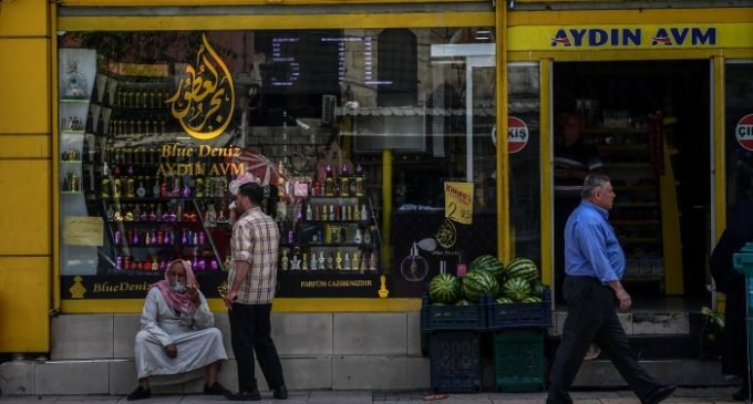 Refugiados sírios na Turquia estabelecem 7.243 empresas em 7 anos