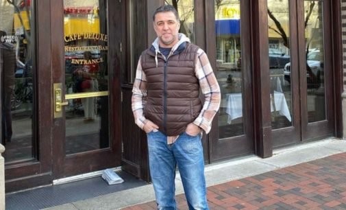 Ex-jogador turco foge de Erdogan e agora dirige um Uber