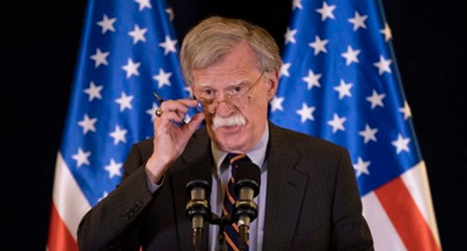 Trump estava concedendo favores pessoais a Erdoğan, diz John Bolton