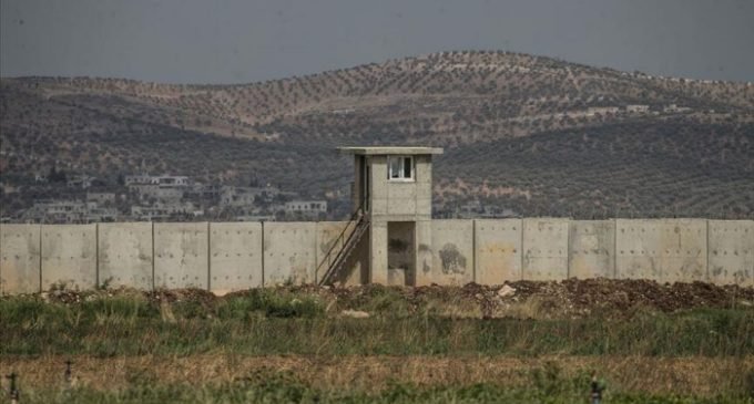 Forças sírias atacam posto de observação turco e matam 5 soldados