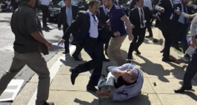 EUA diz que Turquia tem que enfrentar acusações por ataque a protesto curdo
