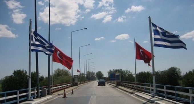 Turquia espionou críticos de Erdogan em campos de refugiados na Grécia