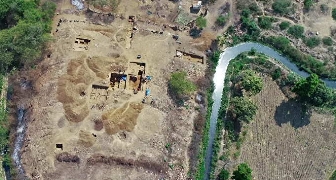 Arqueólogos descobrem na Turquia ‘fábrica’ e ferramentas têxteis de 4.000 anos (VÍDEO)
