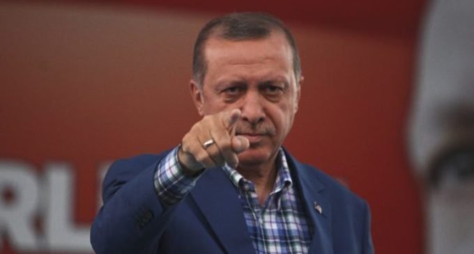 Mais de 36.000 pessoas investigadas por insultar Erdoğan em 2019