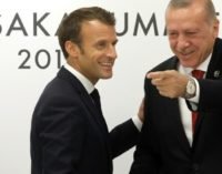 Boicote a produtos franceses afastará “ainda mais” Turquia da UE