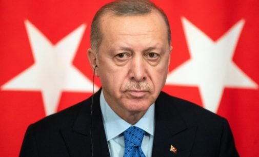 Documento da UE alerta sobre retrocessos da Turquia no Estado de Direito