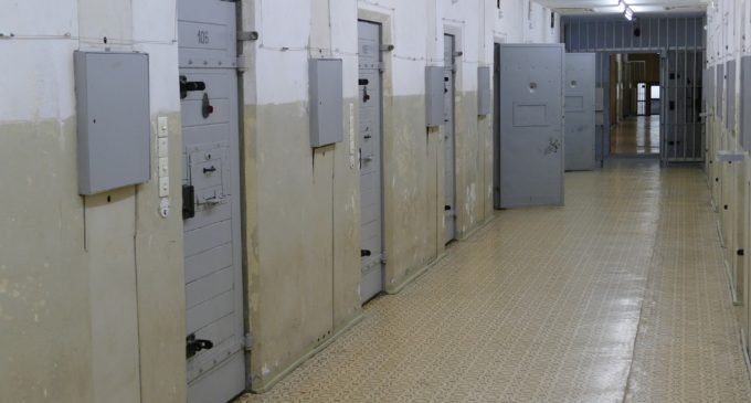 Mídia curda na Turquia: Entre o exílio ou prisão