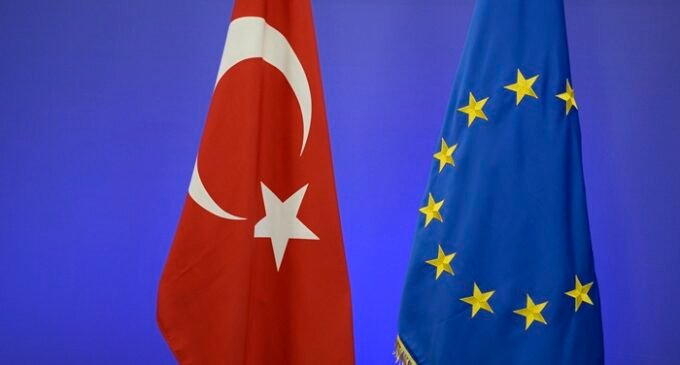 “Estado policial” de Erdoğan uma desculpa para a UE manter a Turquia fora do bloco