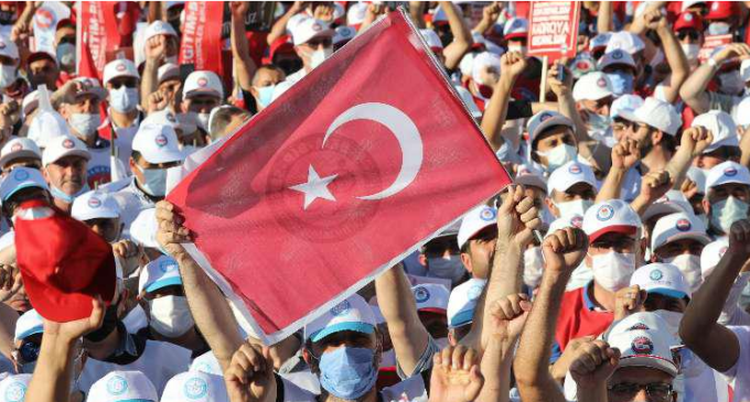 O Alto Custo de uma Turquia Imprevisível