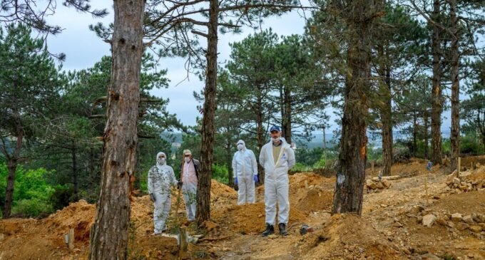 Pelo menos 55.000 mortes por COVID-19 na Turquia não foram registradas