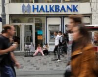 Bancos estatais turcos seguem exemplo do banco central e cortam taxas