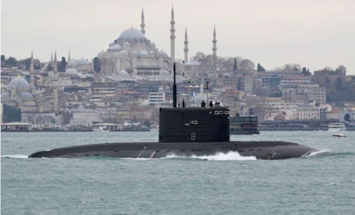 Turquia diz que não pode impedir o acesso dos navios de guerra russos ao Mar Negro