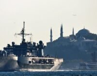 Turquia reconhece “guerra” entre Rússia e Ucrânia, pode bloquear navios de guerra