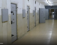 Autoridades prisionais confiscam pertences de detentos que se queixaram de superlotação 