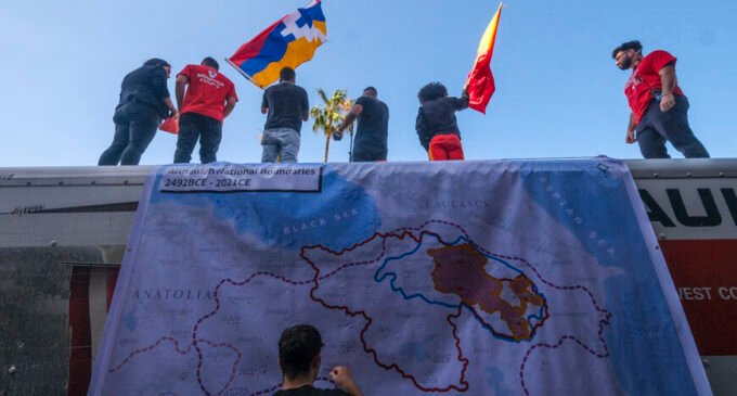 Mais gentilezas e progresso zero na terceira rodada das conversações de paz Turquia-Armênia
