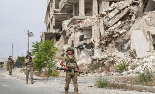 Fronte norte da Síria fica mais agitado à medida que a Turquia se prepara para a “iminente” incursão